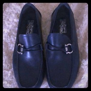 Salvatore Ferragamo Gancini Moccasan loafers